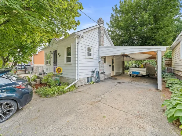 27 Royce Ave, Brampton, ON L6Y 1J6