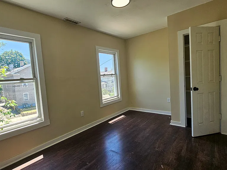 187-2 Saltonstall Ave #2B — Photo 2