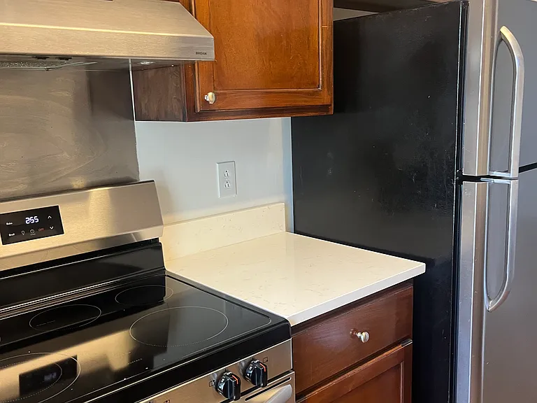 2116 Hobbs Rd #M6 — Photo 8