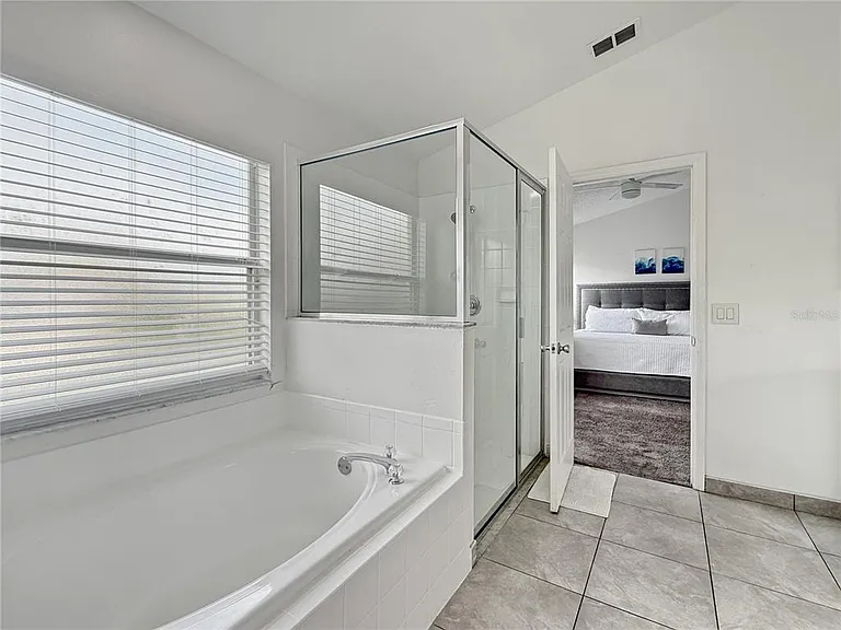 2512 Oneida Loop — Photo 18