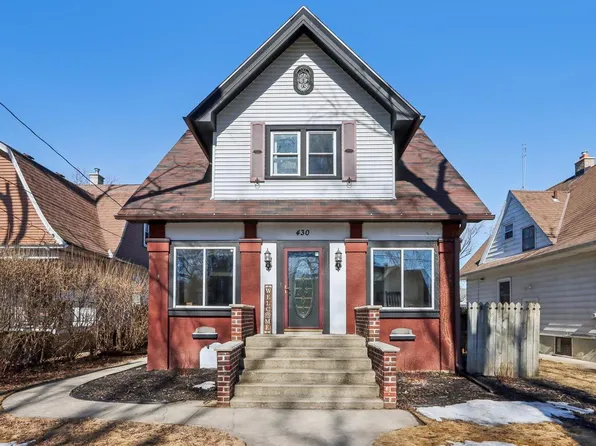 430 East Loos STREET, Hartford, WI 53027