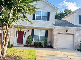 1554 Longparish Way, Chesapeake, VA 23320