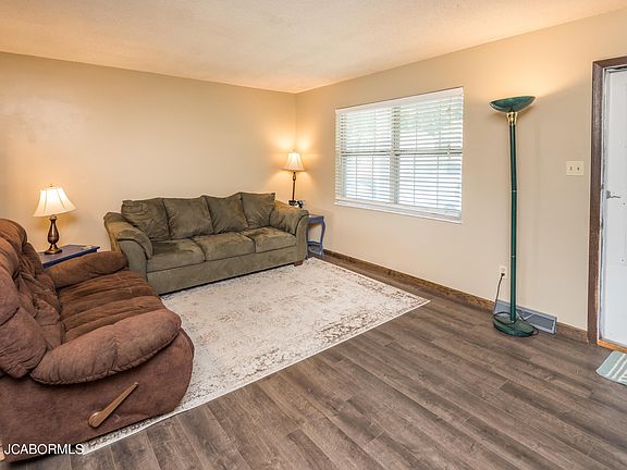 5th image of 5407 Bagnall Dr