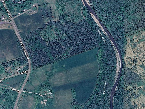 5th image of W Side Middle River Rd