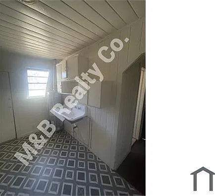 1 bed, 600 sqft, $600 — Photo 2