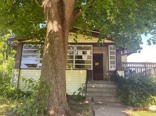 470 S Myrtle Ave, Kankakee, IL 60901