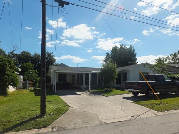 3rd image of 5909 32nd St N