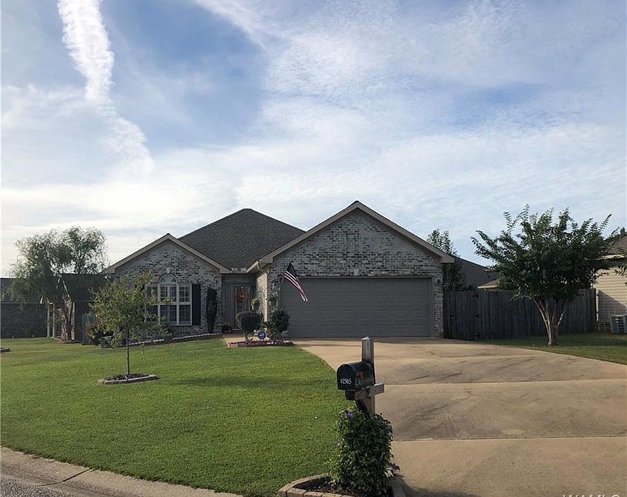 1st image of 12363 Huntington Village Dr