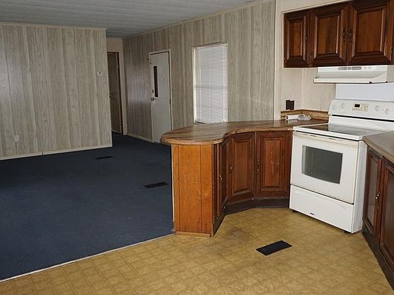5th image of 6520 SE 174th Ln