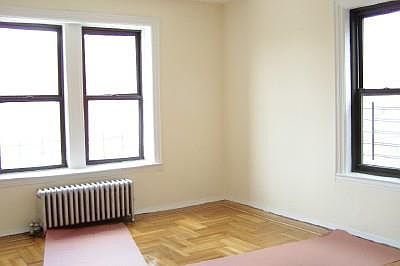1st image of 745 Lincoln Pl APT 1D