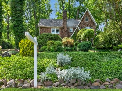 225 Wyoming Ave, Maplewood, NJ, 07040