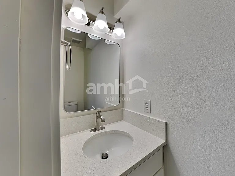 16957 SW Cashew Way — Photo 10
