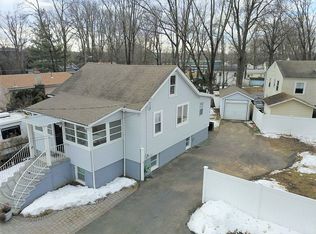 32 Absecon Rd, Parsippany, NJ 07054