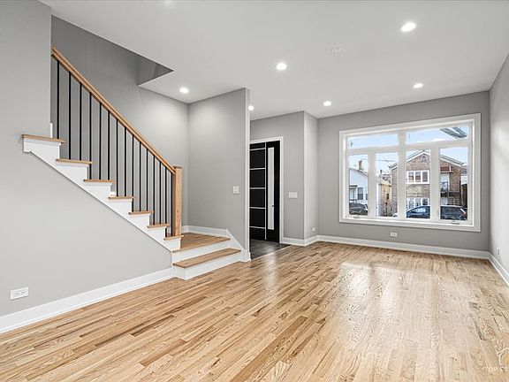 2nd image of 3409 S Lituanica Ave
