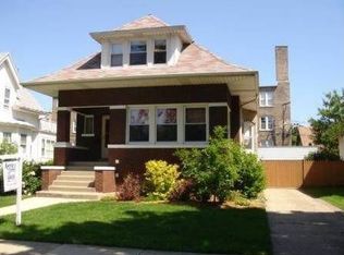 3912 W Eddy St, Chicago, IL 60618