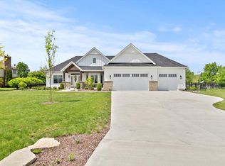 2803 Ninovan Ln, Minooka, IL 60447