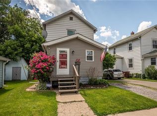 451 Jefferson Ave, Sharon, PA 16146