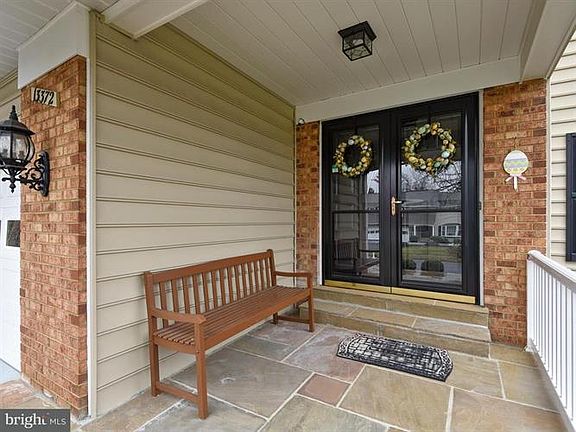 3rd image of 13372 Meadowsweet Dr