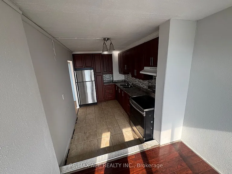 715 Don Mills Rd #2504 — Photo 11