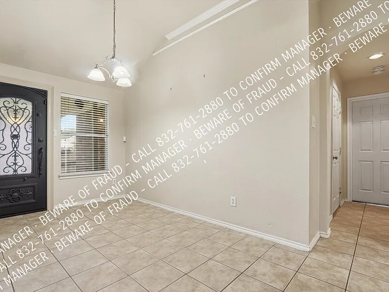 615 Magnolia Ln — Photo 11