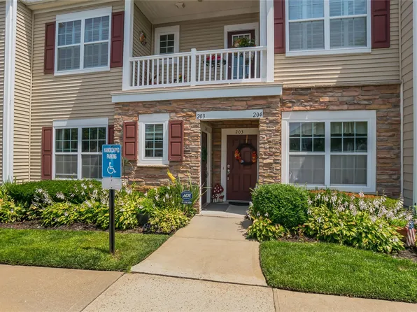 204 Bethaven Lane, Massapequa, NY 11758