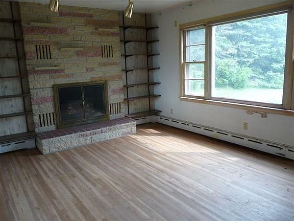 Living Room with Fireplace