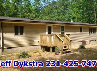 2169 W Pinewood Blvd, Bitely, MI 49309