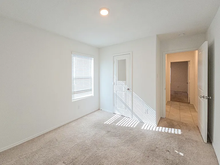 8665 Becker Ave — Photo 13