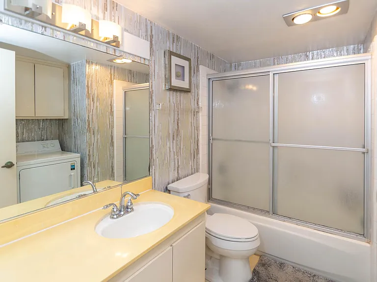 1810 Parliament Rd — Photo 13
