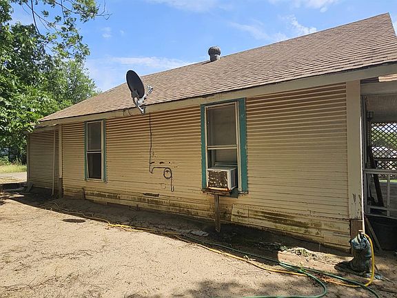 4th image of 314 N Green St