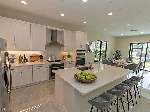 2nd image of 12801 Springbrook Ct