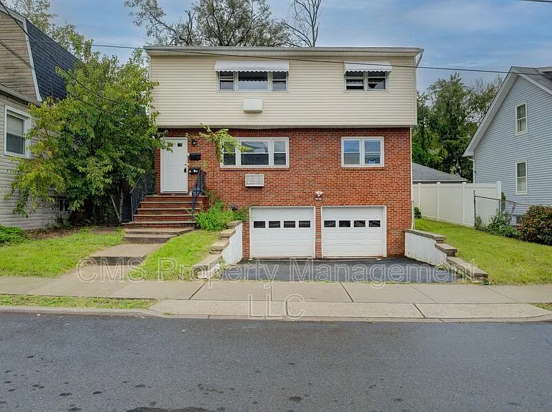 287 Montclair Ave #1