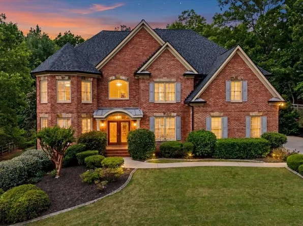 122 Ridge View Dr, Ball Ground, GA 30107