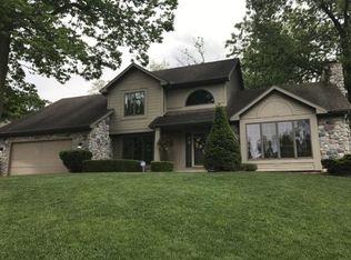 10084 Crabapple Ln, Middlebury, IN 46540