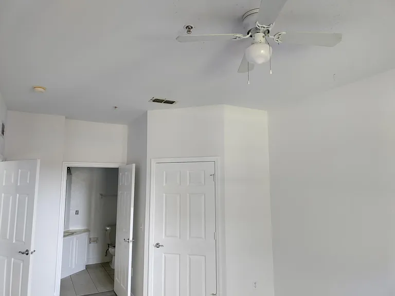 6240 Contessa Dr #105 — Photo 24