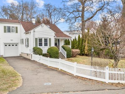 12 Knoll Street, Norwalk, CT, 06851