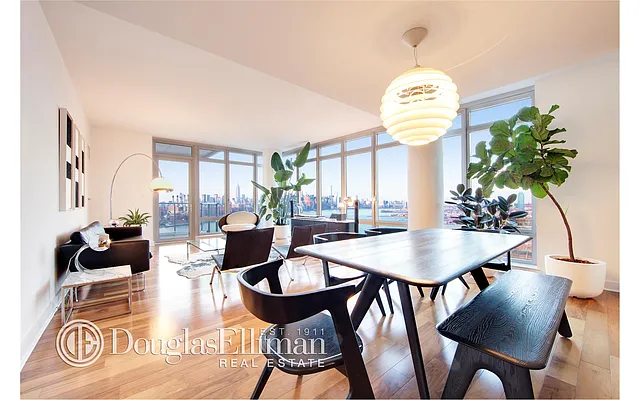 Rented by Douglas Elliman | media 16