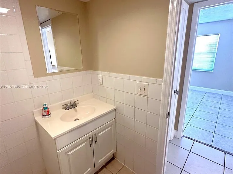 7830 NW 33rd St #502 — Photo 10