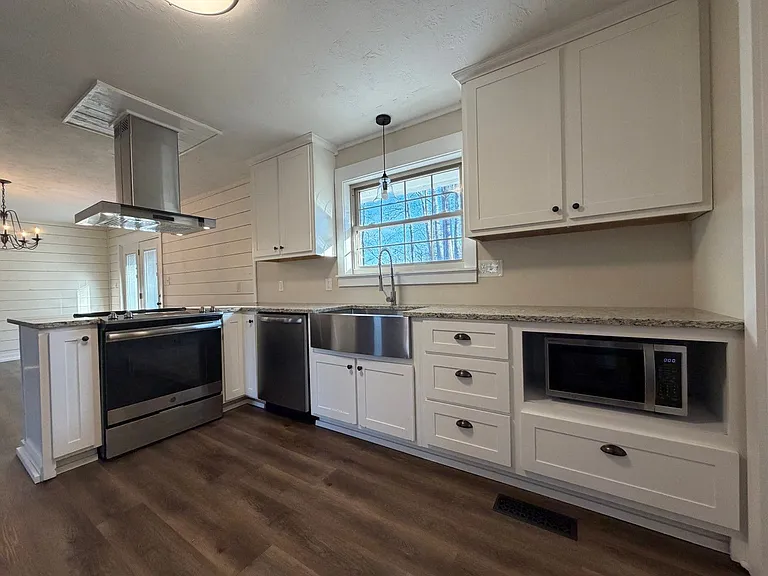 1046 Tennessee Hills Dr — Photo 24