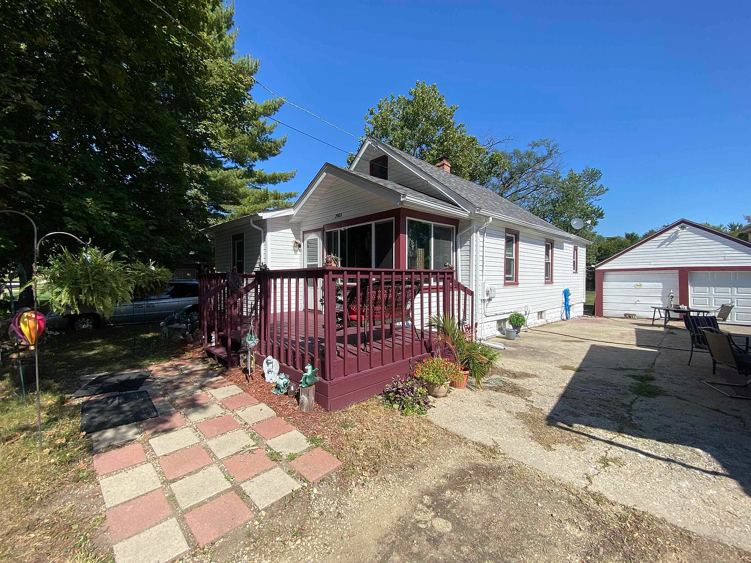 2903 Vinton Ave photo 1
