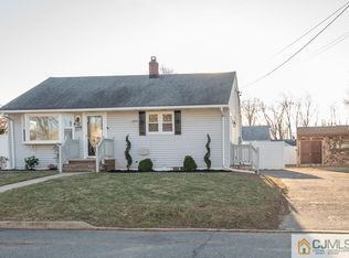 5 High Point Rd, East Brunswick, NJ 08816