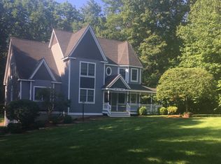 20 Village Woods Rd, Haverhill, MA 01832