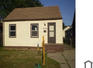 23134 Cushing Ave, Eastpointe, MI 48021
