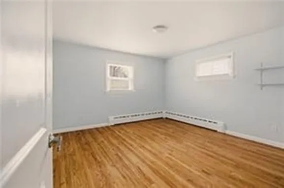 92 Brackett Ave #R — Photo 12