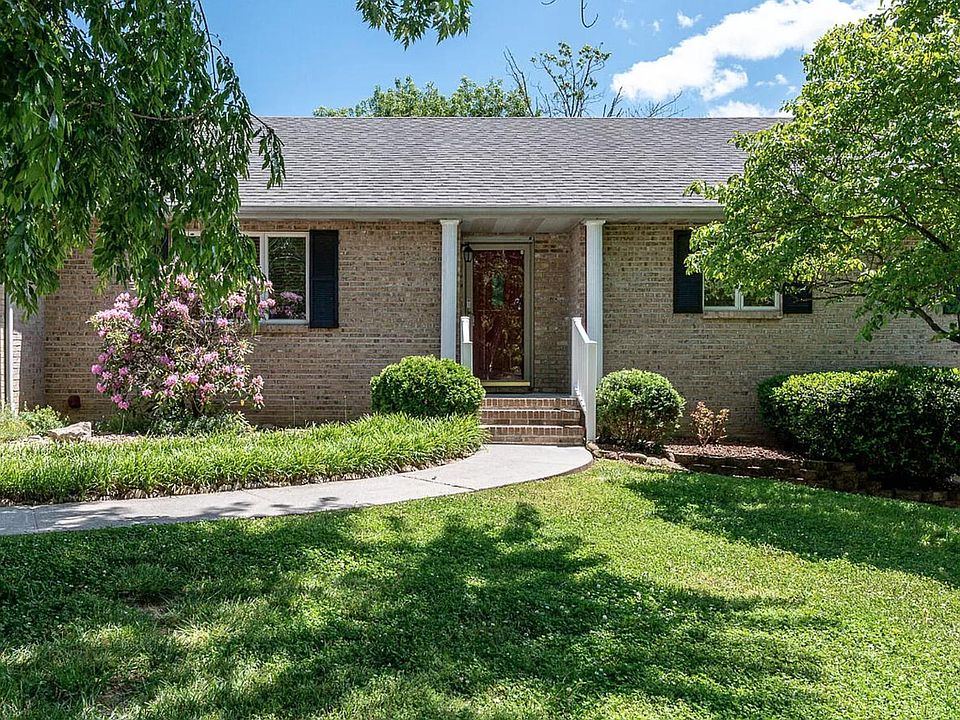 1st image of 2118 Chippendale Dr