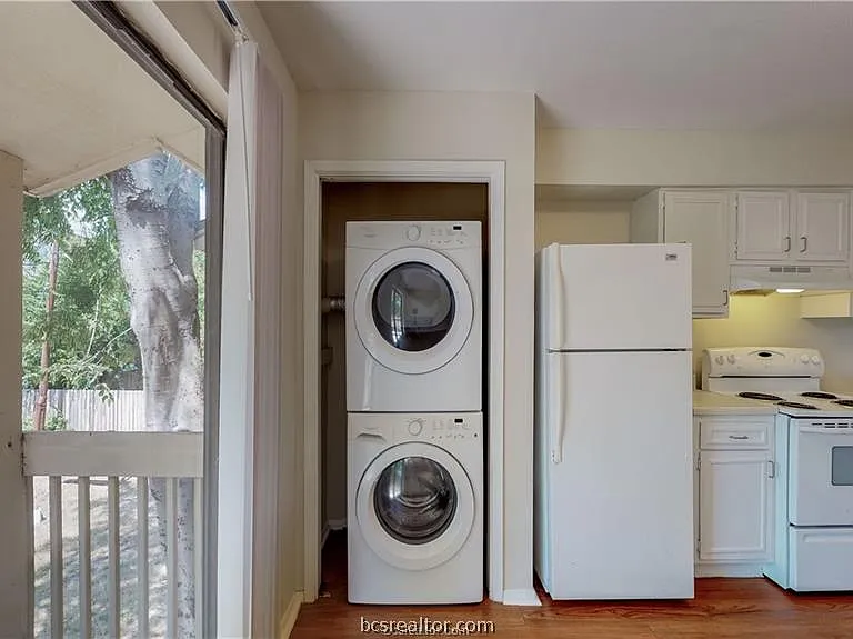 307 Manuel Dr #C — Photo 12
