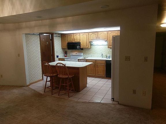 Kitchen with Island