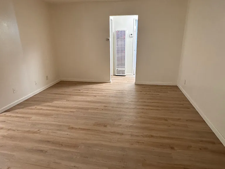 5075 Atlantic Ave #104 — Photo 6