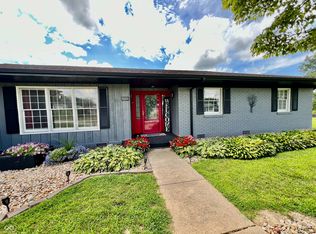 12111 E Merilane, Columbus, IN 47203