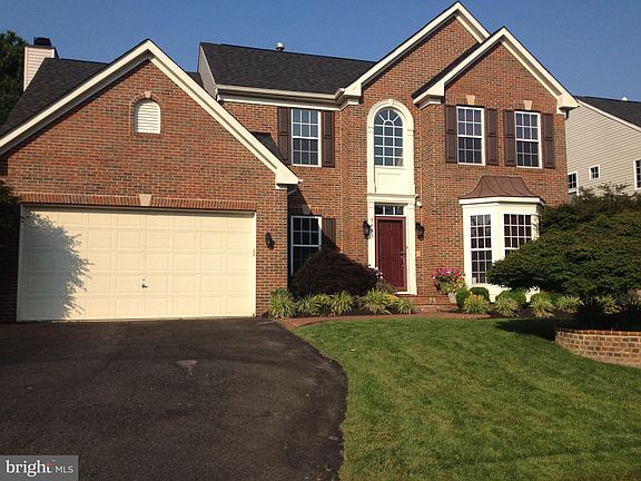 2nd image of 5453 Mittendorff Ln